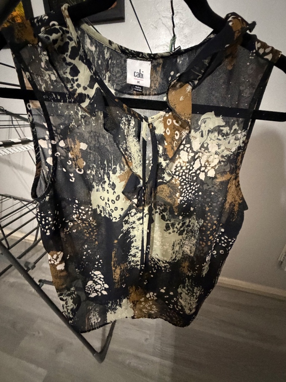 CAbi M Abstract Print Sheer Chiffon Sleeveless Tie Neck Blouse Black Tan